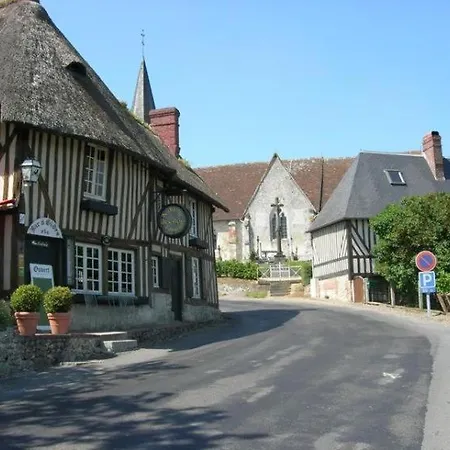 La Maison Du Cavalier, Chateau De Lavenue * Pierrefitte-en-Auge