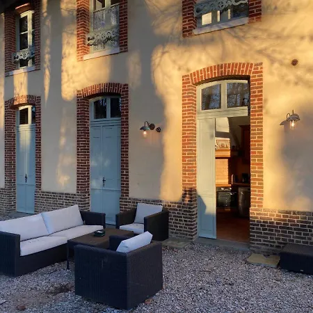 La Maison Du Cavalier, Chateau De Lavenue