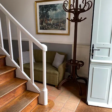 La Maison Du Cavalier, Chateau De Lavenue Дом отдыха *