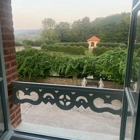La Maison Du Cavalier, Chateau De Lavenue Holiday home Pierrefitte-en-Auge