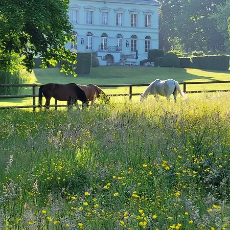 La Maison Du Cavalier, Chateau De Lavenue * Pierrefitte-en-Auge
