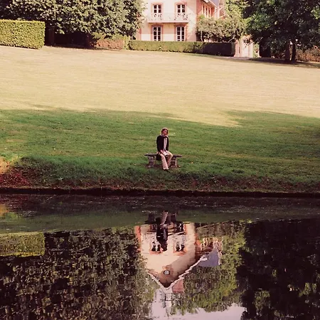 La Maison Du Cavalier, Chateau De Lavenue *