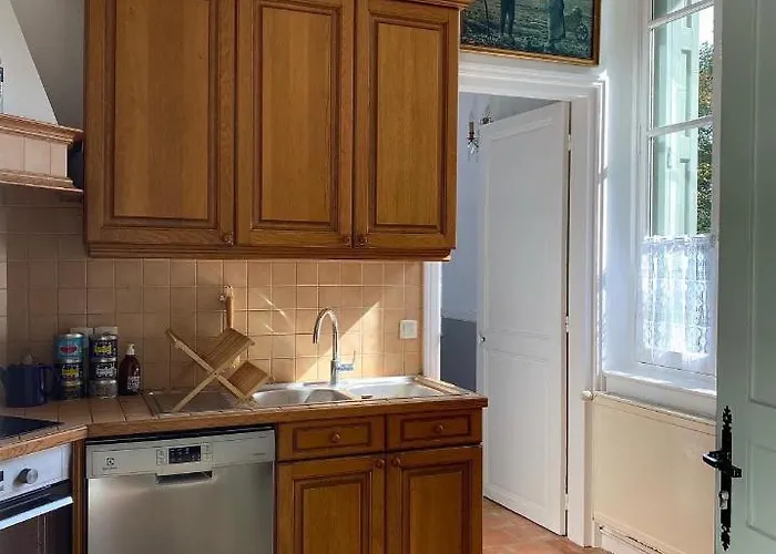 La Maison Du Cavalier, Chateau De Lavenue Holiday home Pierrefitte-en-Auge