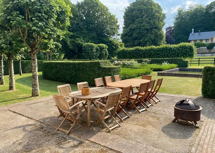 La Maison Du Cavalier, Chateau De Lavenue