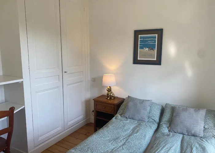 La Maison Du Cavalier, Chateau De Lavenue