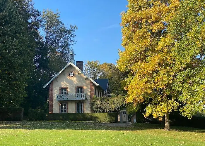 Casa de Férias La Maison Du Cavalier, Chateau De Lavenue
